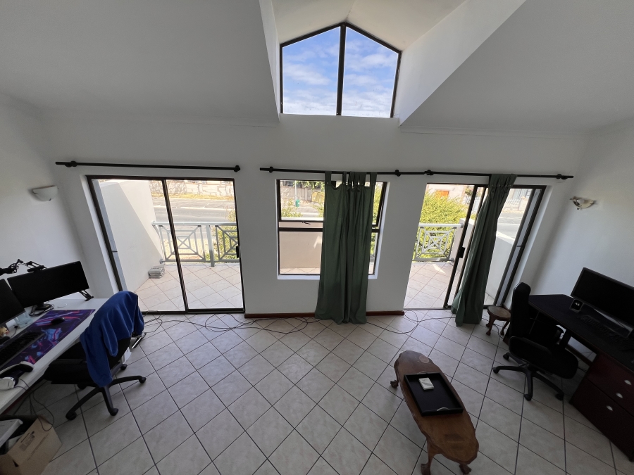 3 Bedroom Property for Sale in Parklands Western Cape